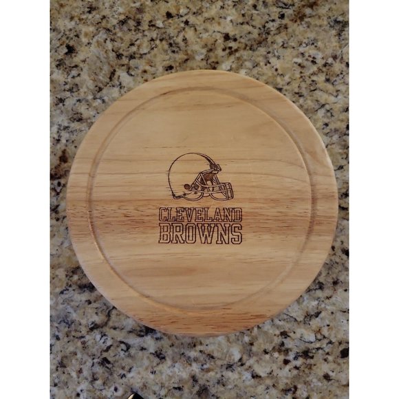 Legacy Other - Cleveland Browns Cheese Board and Tools Set